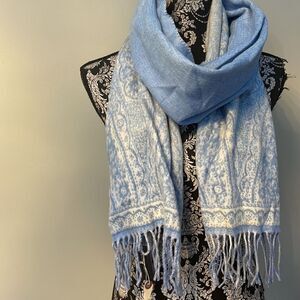 Lord & Taylor Ornate Pastel Scarf . NEW. Made in Germany
